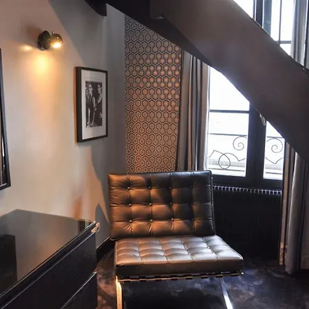 Hotel Noir 3*